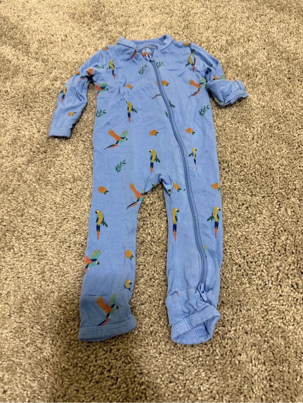 Kyte Baby Sleeper in Macaw